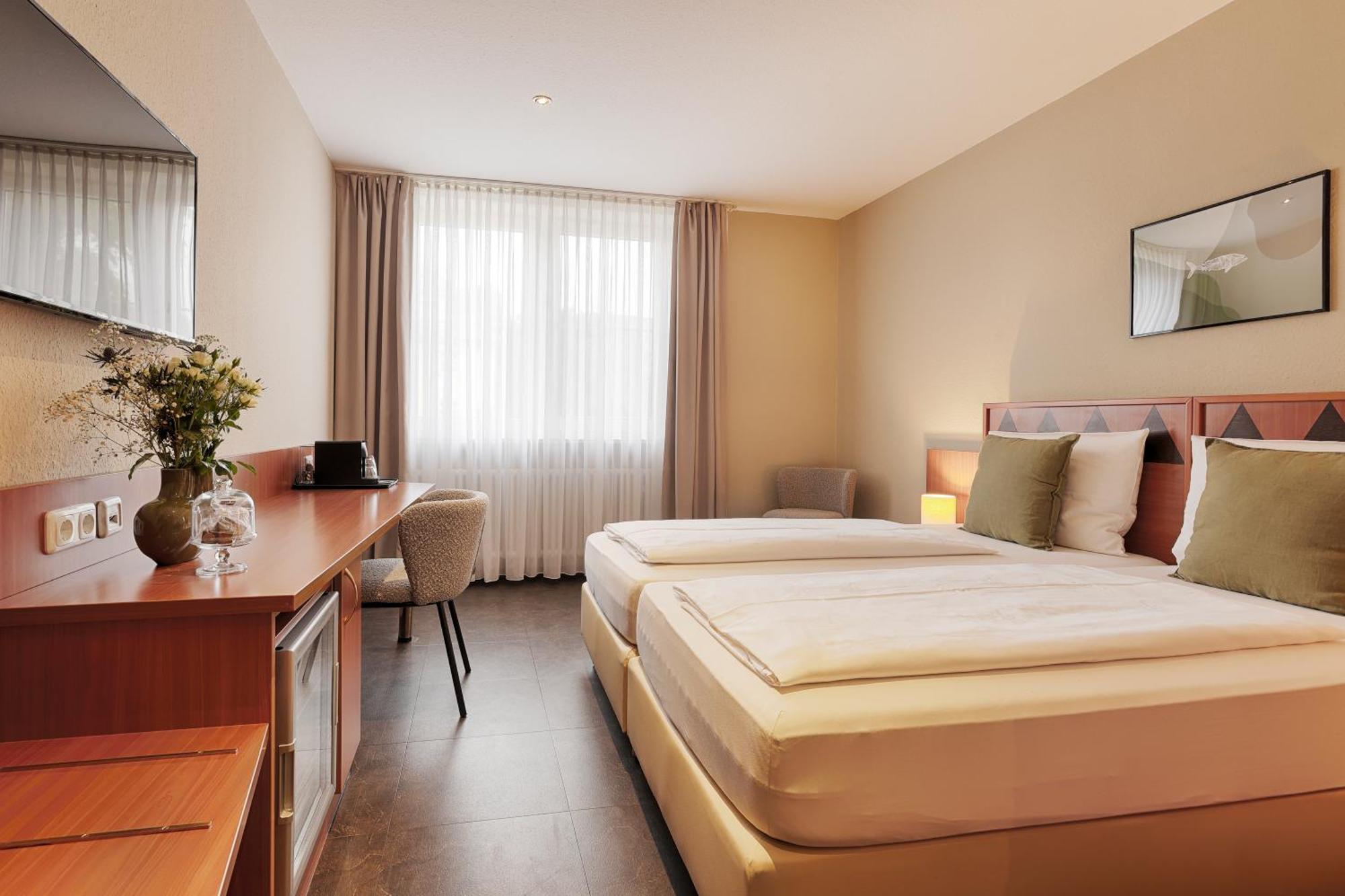 Hotel Fischzucht In Wuerzburg Buitenkant foto